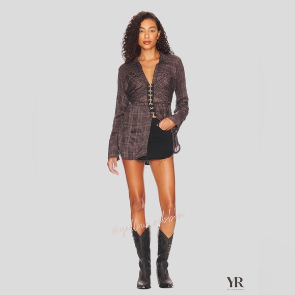 🆕 FREE PEOPLE Sky High Denim Mini Skirt | Color: Black | Size: 4 - Picture 6 of 7